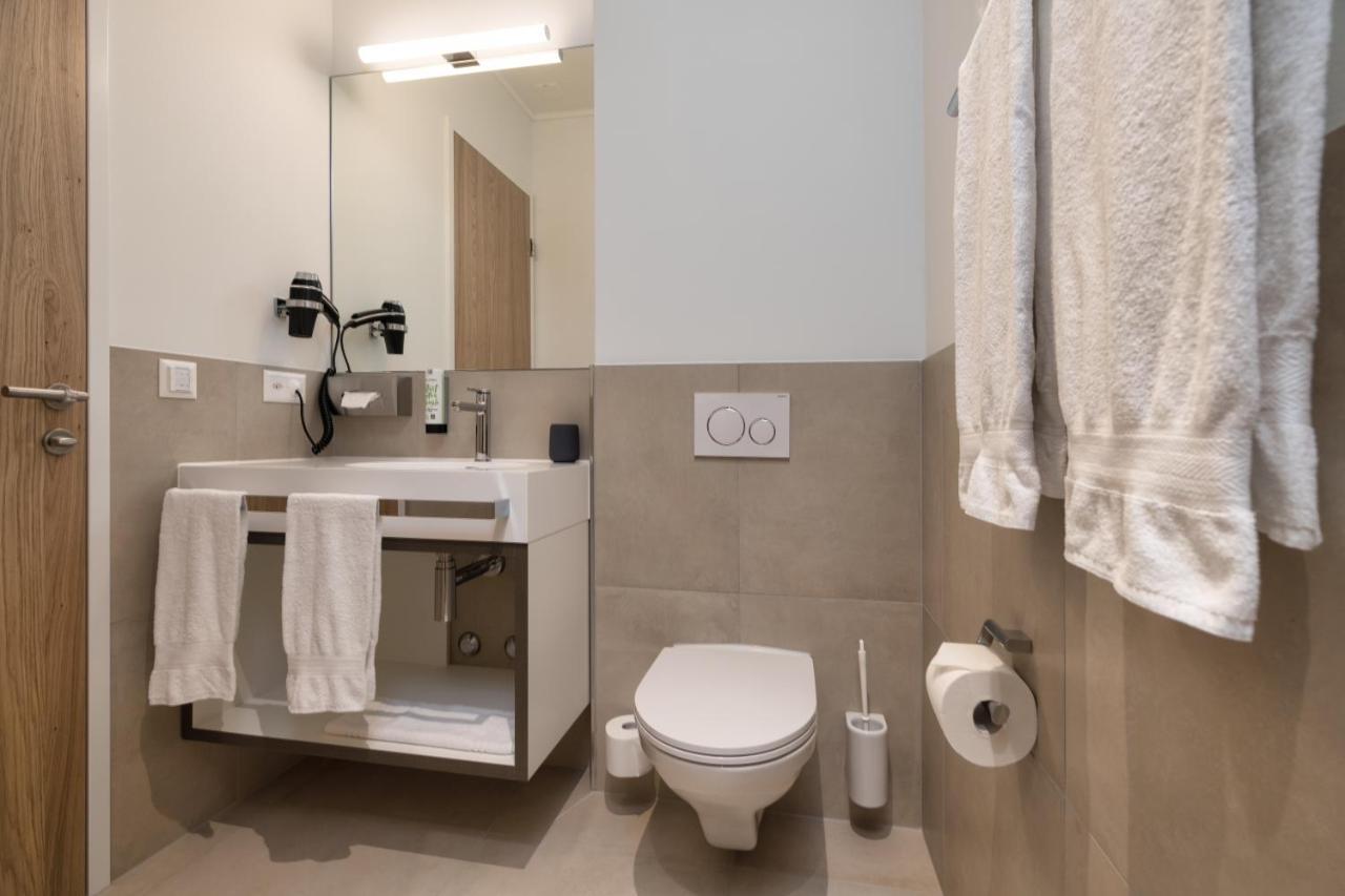 B-Smart Motel Schaan Extérieur photo